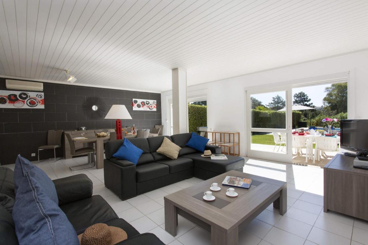 Villa Jessy By Villa Plus Olhos de Agua  Exterior photo