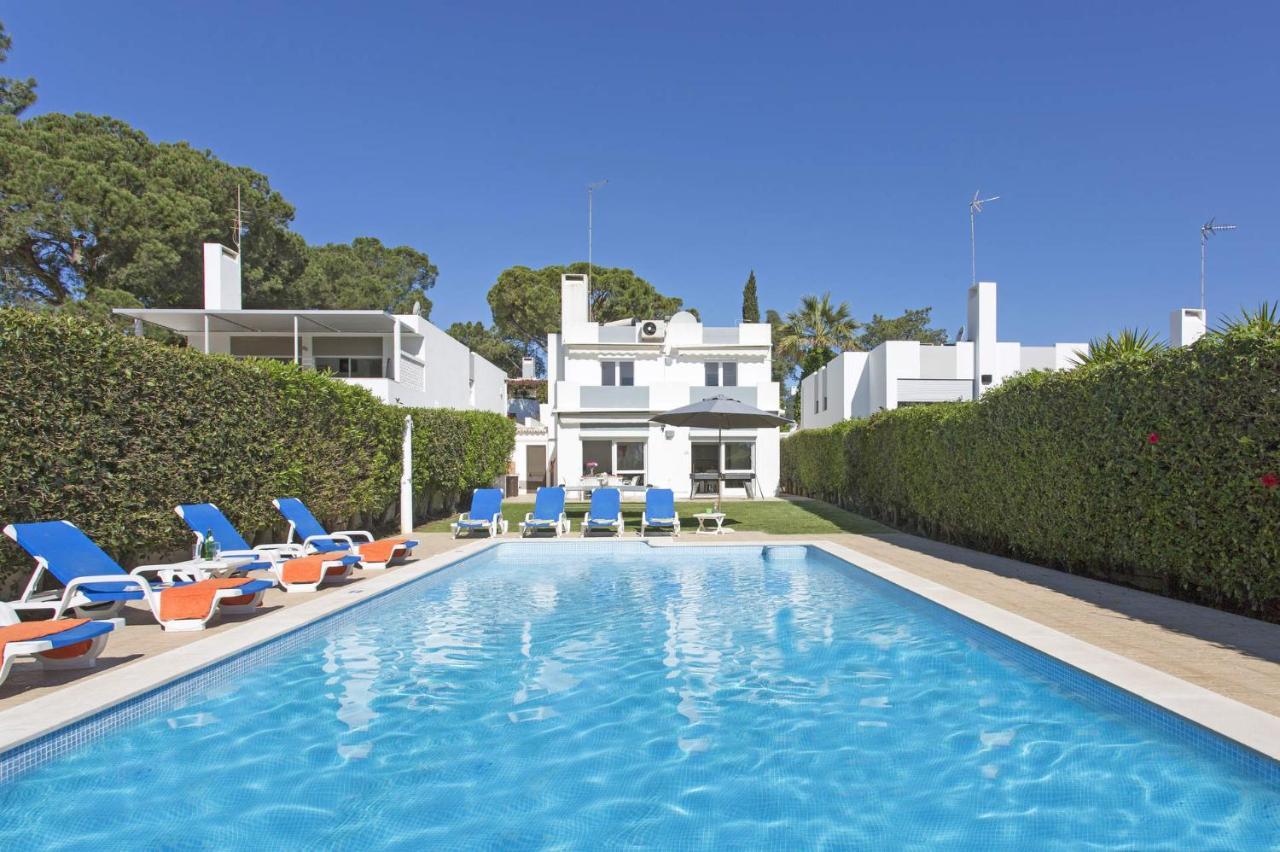 Villa Jessy By Villa Plus Olhos de Agua  Exterior photo